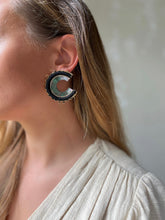 Load image into Gallery viewer, French Hoops Black