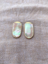 Load image into Gallery viewer, The Waikiki Ivory