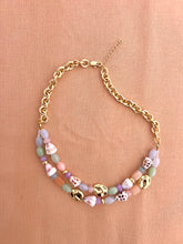 Load image into Gallery viewer, Candy Shell Necklace
