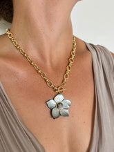 Load image into Gallery viewer, Taina Necklace
